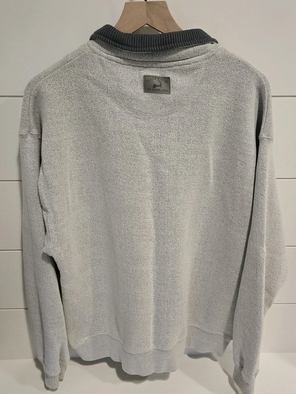 Cuffys Cape Cod Men's Light Gray Pullover Sweater
